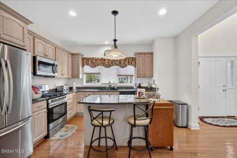 29 Mulberry Drive Albany NY 12205