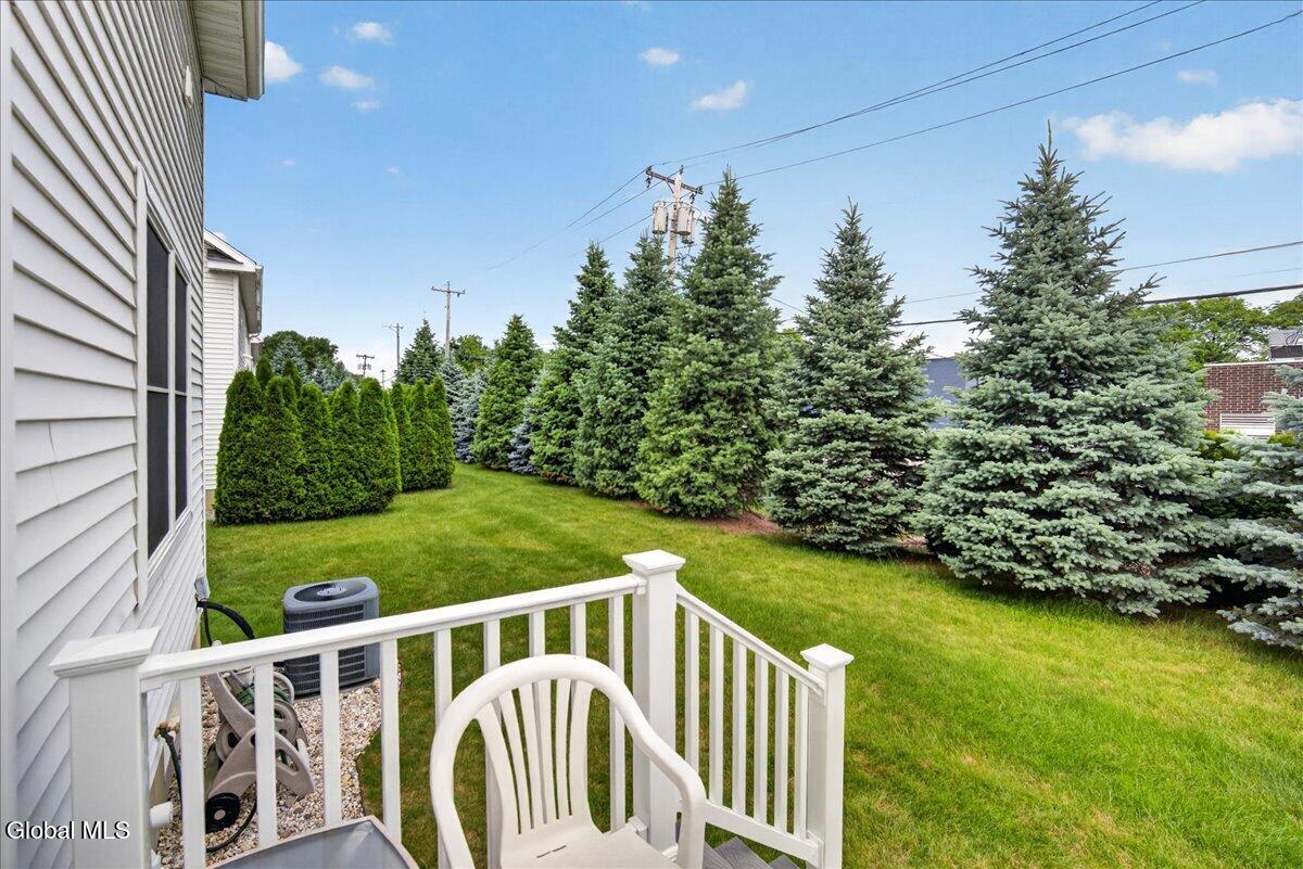 29 Mulberry Drive Albany NY 12205