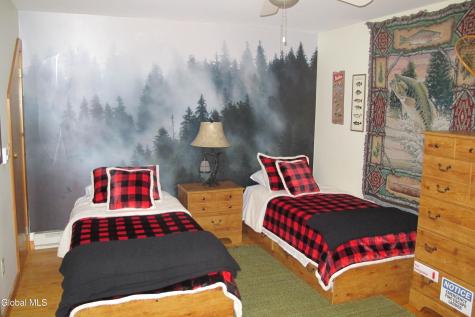 24 Balsam Crest Path Warrensburg NY 12817