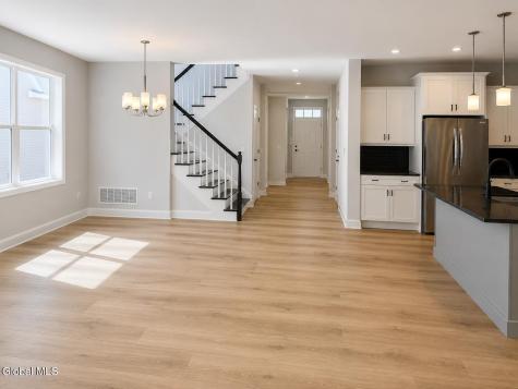 13 Wistmans Way Saratoga Springs NY 12866