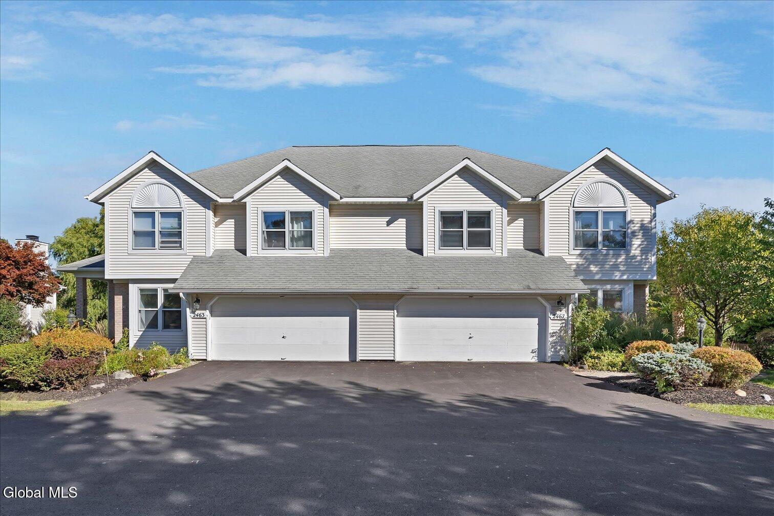 2467 Nott St E Niskayuna NY 12309