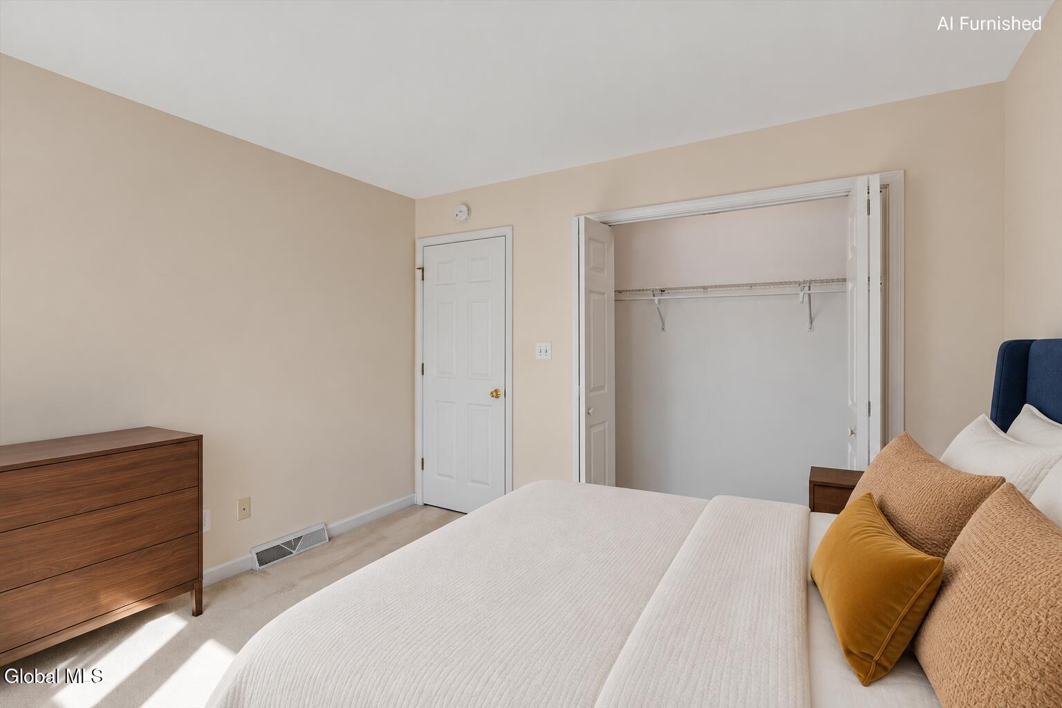 2467 Nott St E Niskayuna NY 12309