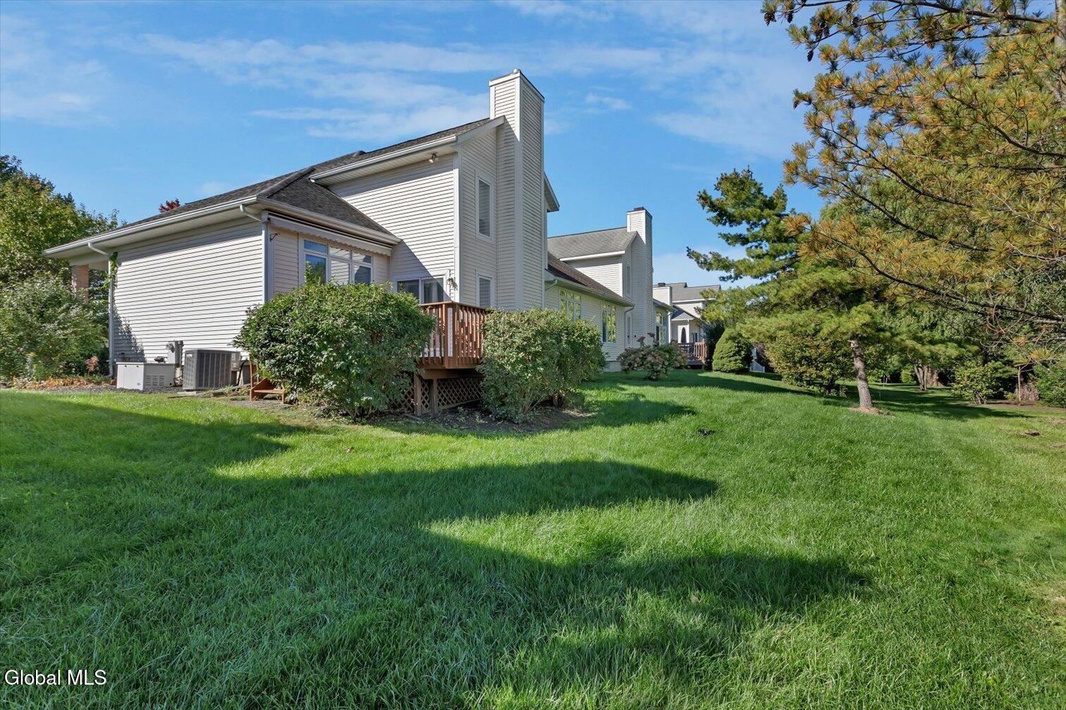 2467 Nott St E Niskayuna NY 12309