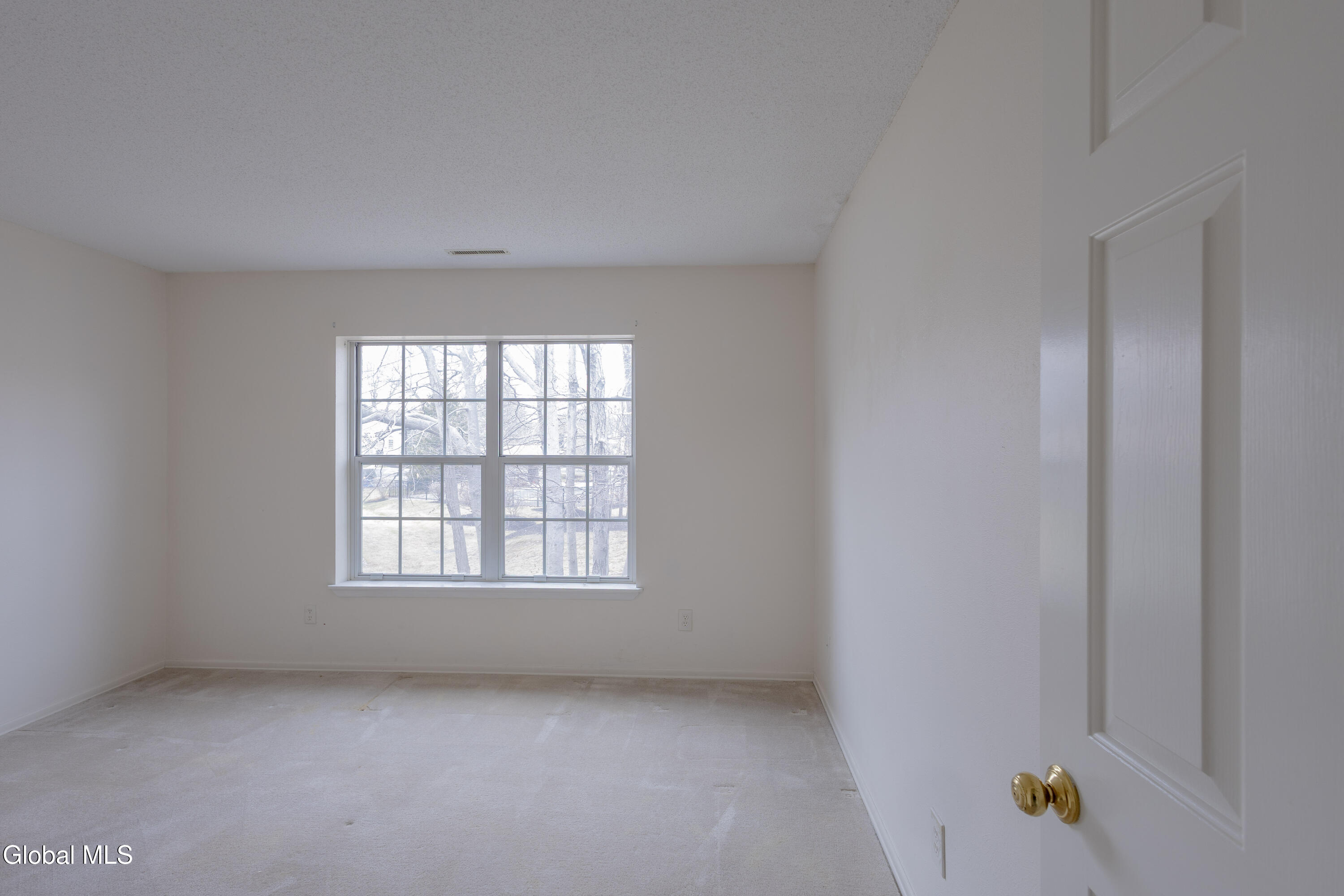 4706 Foxwood Drive S Clifton Park NY 12065