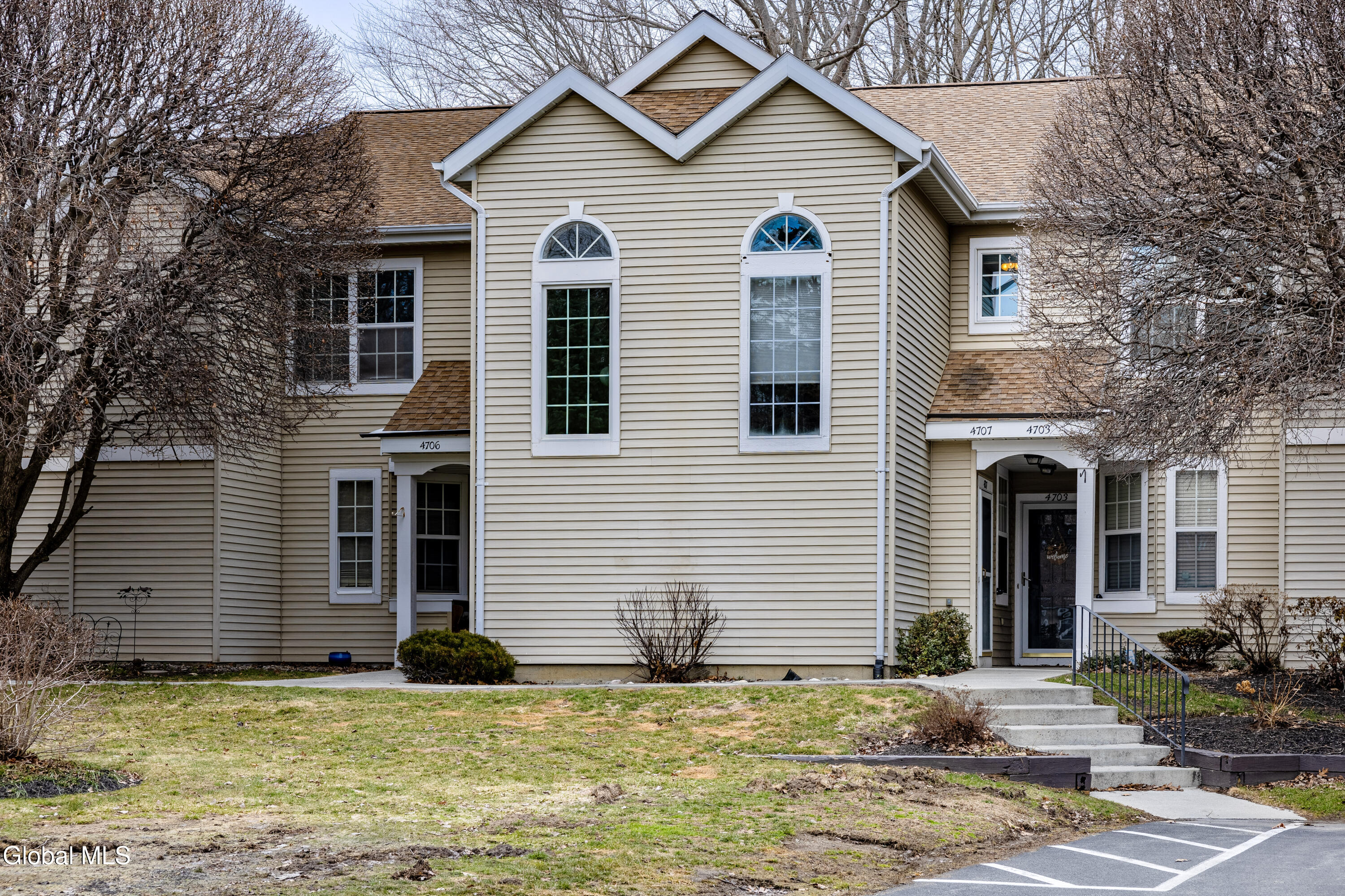 4706 Foxwood Drive S Clifton Park NY 12065