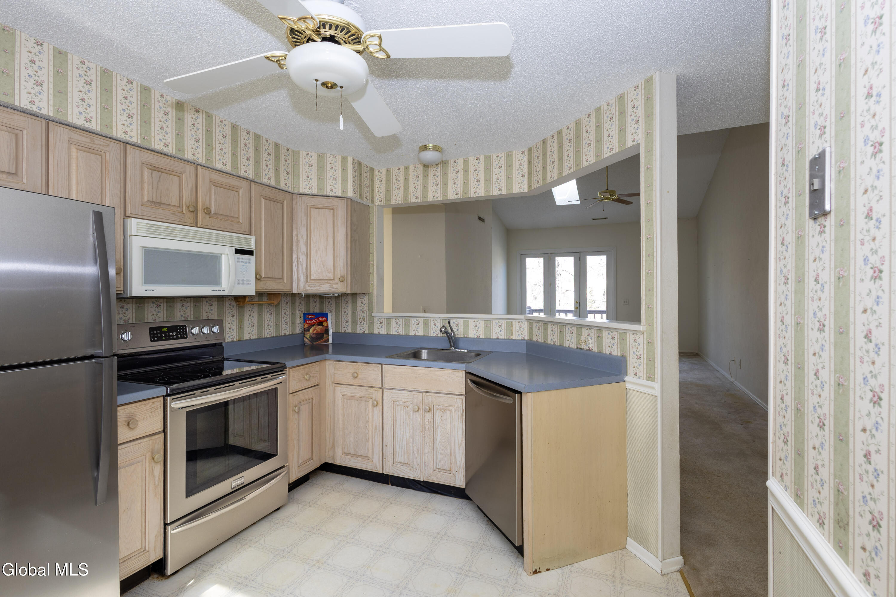 4706 Foxwood Drive S Clifton Park NY 12065