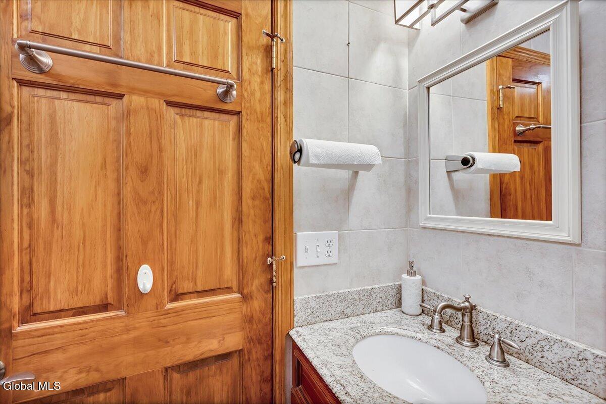 113 Knollwood Terrace Albany NY 12203