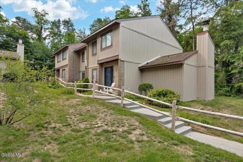 113 Knollwood Terrace Albany NY 12203
