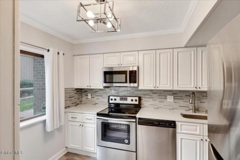 113 Knollwood Terrace Albany NY 12203