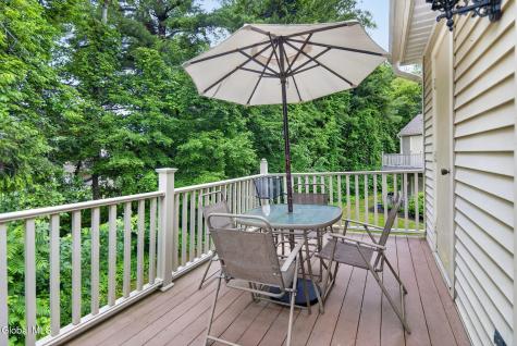 202 Burgoyne Drive Halfmoon NY 12065