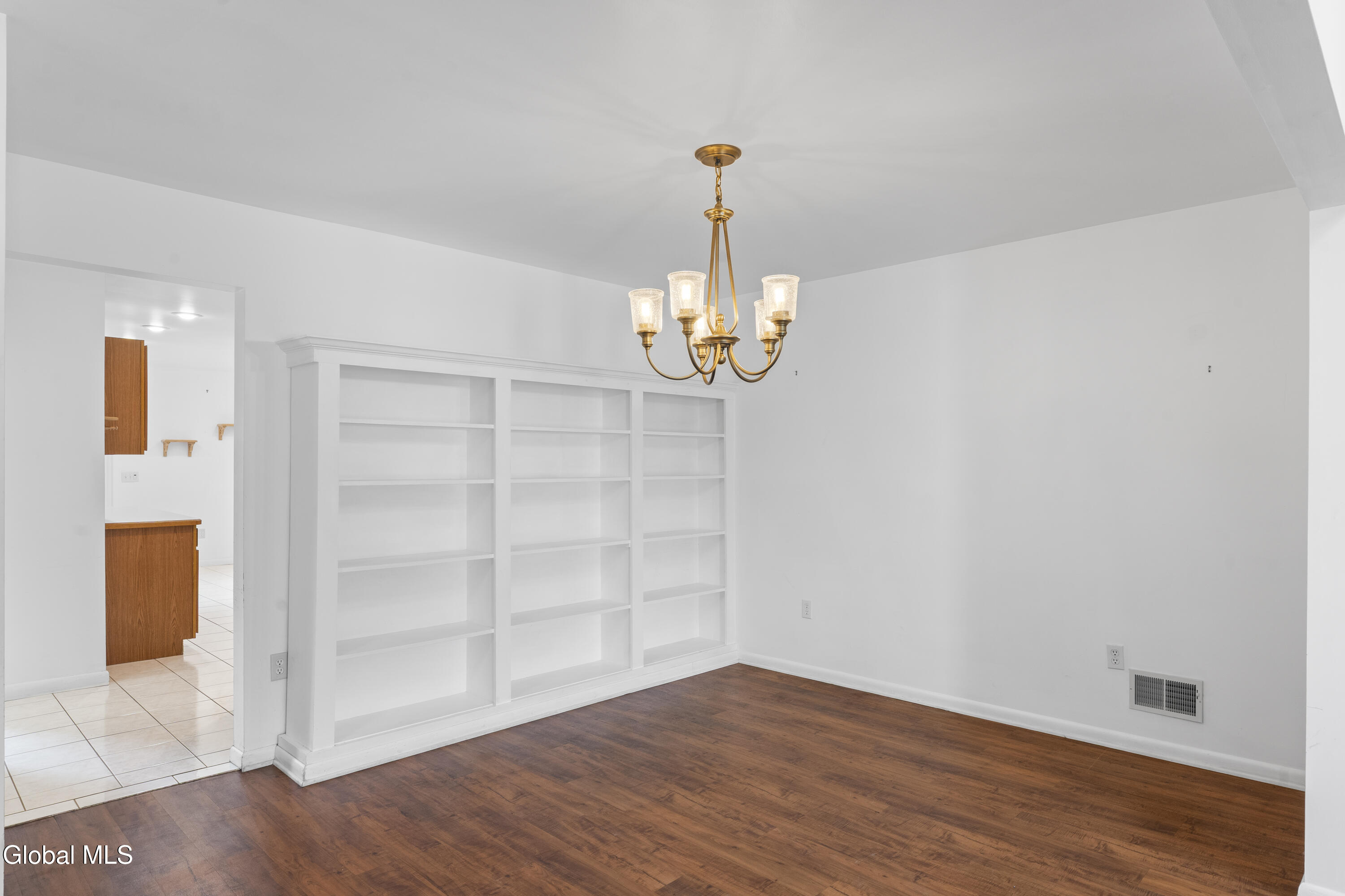 46 Lyon Court Queensbury NY 12804