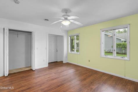46 Lyon Court Queensbury NY 12804