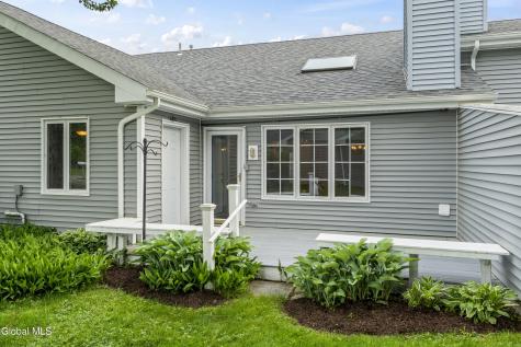 46 Lyon Court Queensbury NY 12804