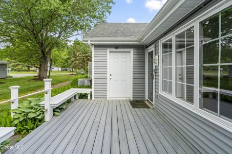 46 Lyon Court Queensbury NY 12804