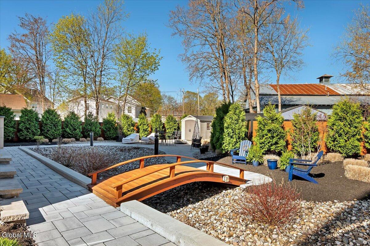 17 Marvin Alley Saratoga Springs NY 12866