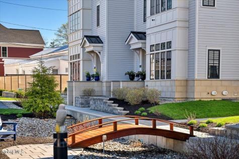17 Marvin Alley Saratoga Springs NY 12866