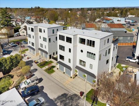 17 Marvin Alley Saratoga Springs NY 12866