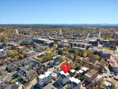 17 Marvin Alley Saratoga Springs NY 12866