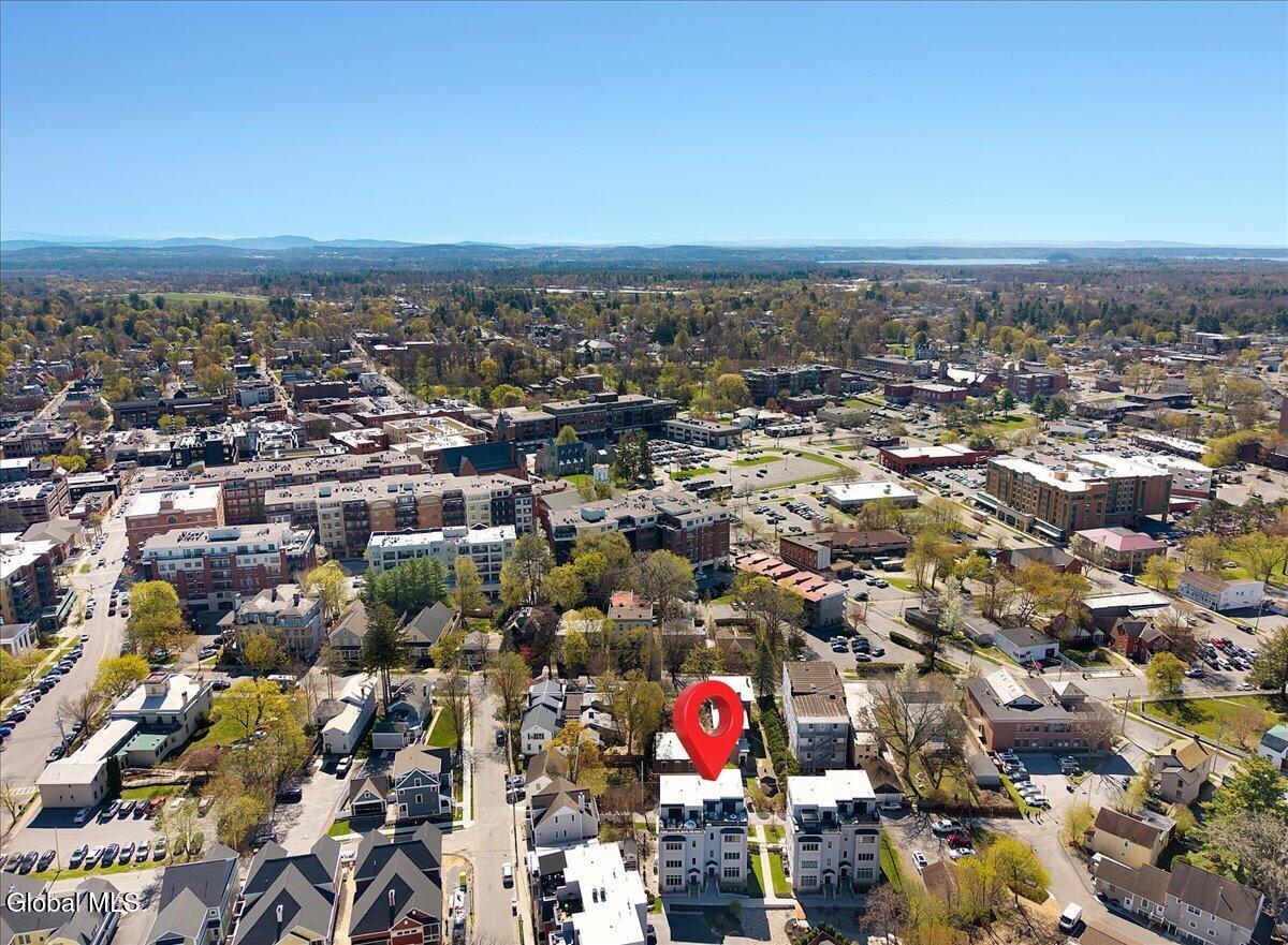 17 Marvin Alley Saratoga Springs NY 12866