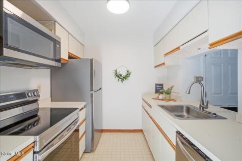 167 Cedarview Lane Watervliet NY 12189