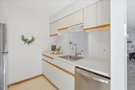 167 Cedarview Lane Watervliet NY 12189