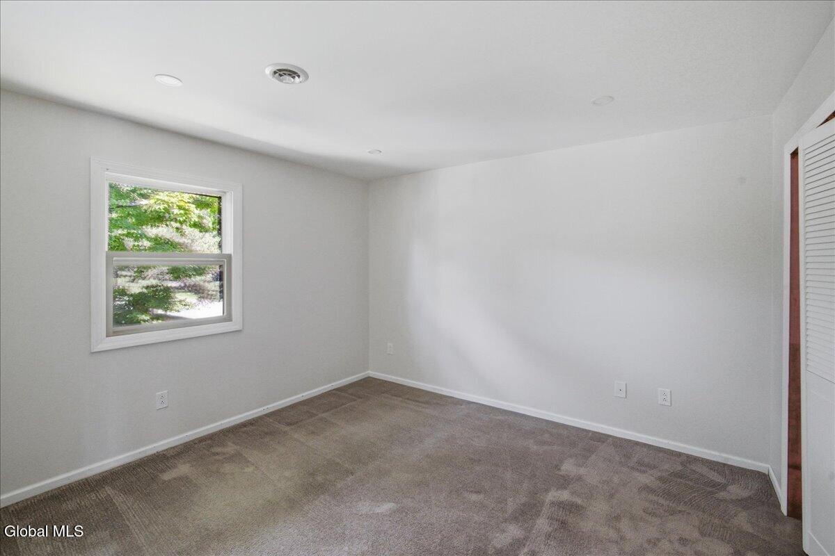 167 Cedarview Lane Watervliet NY 12189