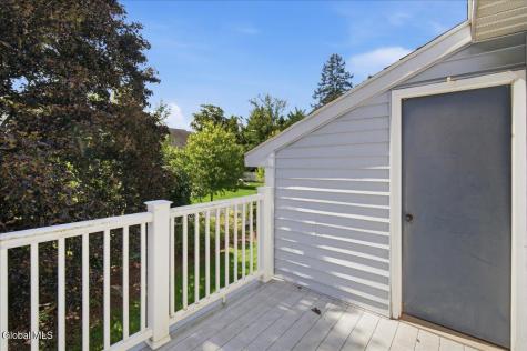 167 Cedarview Lane Watervliet NY 12189
