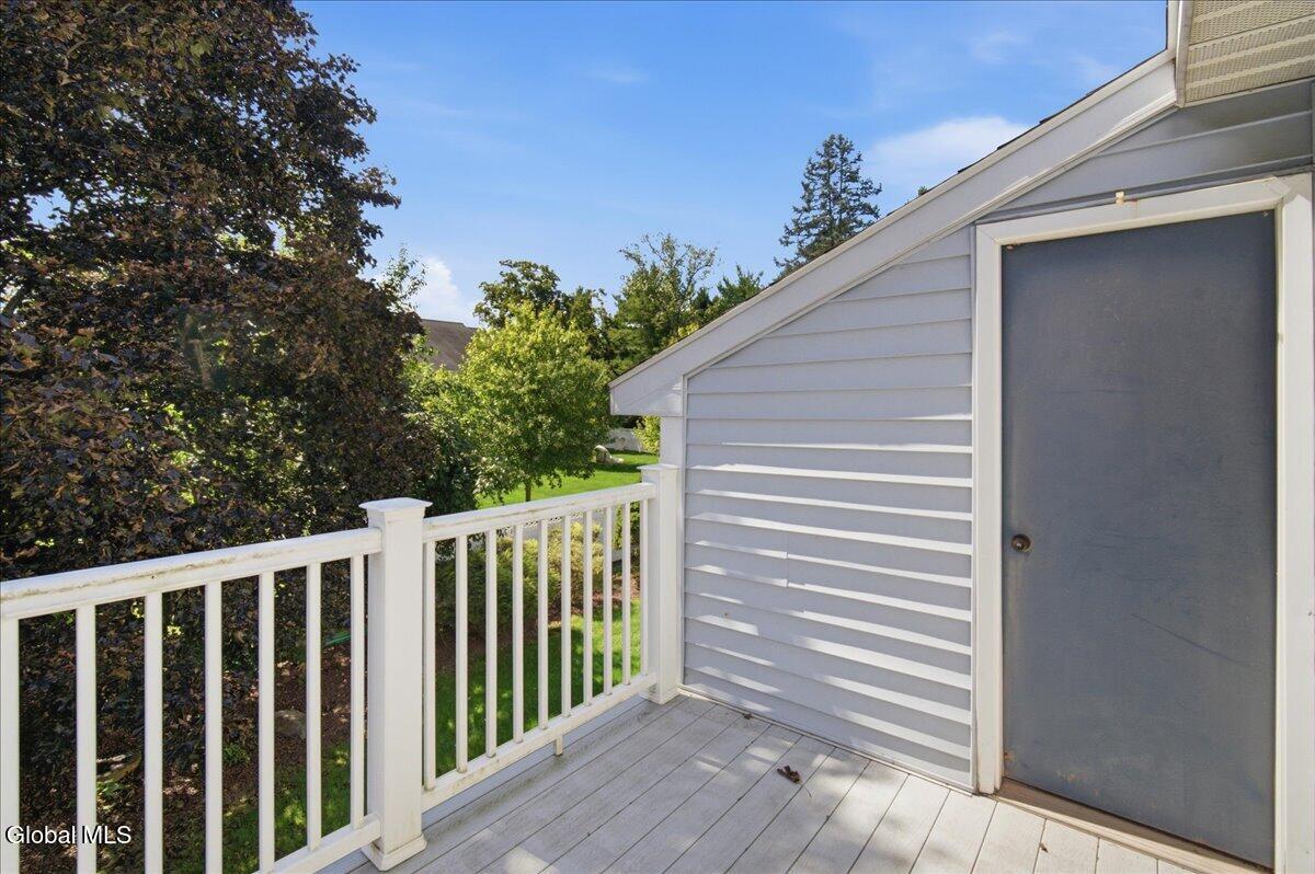 167 Cedarview Lane Watervliet NY 12189