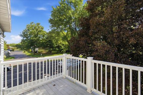 167 Cedarview Lane Watervliet NY 12189