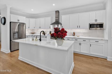 5 Cambridge Way Latham NY 12110