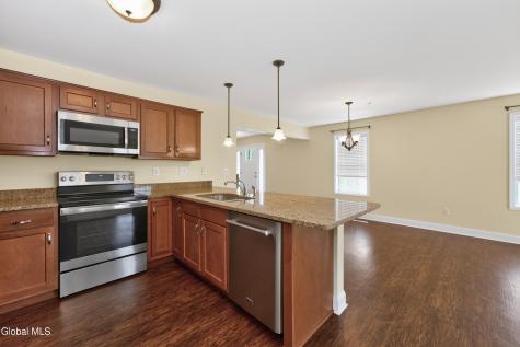 3901 Brunswick Meadows Way Troy NY 12182