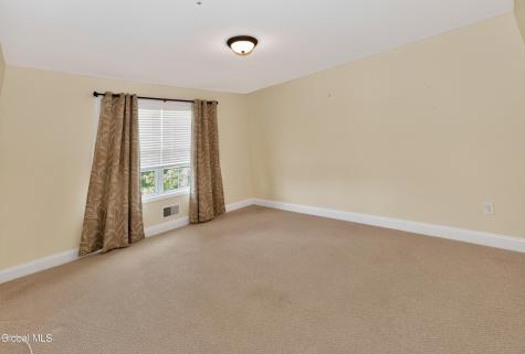 3901 Brunswick Meadows Way Troy NY 12182