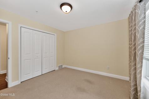 3901 Brunswick Meadows Way Troy NY 12182