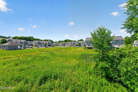 3901 Brunswick Meadows Way Troy NY 12182