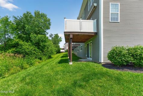 3901 Brunswick Meadows Way Troy NY 12182