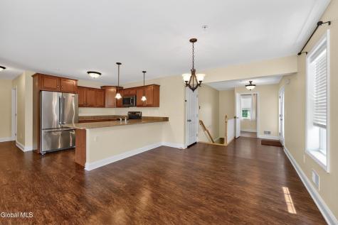 3901 Brunswick Meadows Way Troy NY 12182