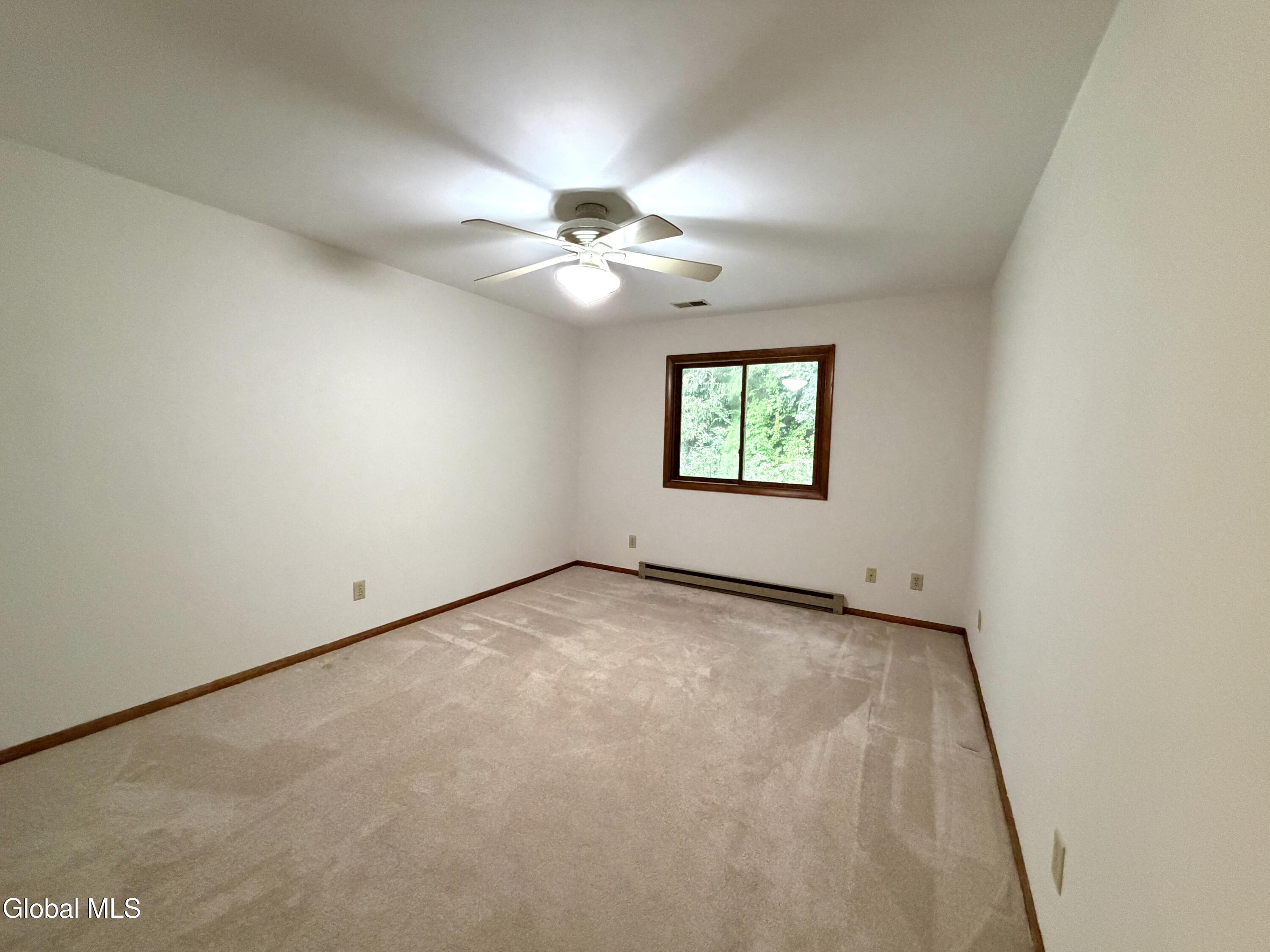 20 Green Meadow Drive Clifton Park NY 12065