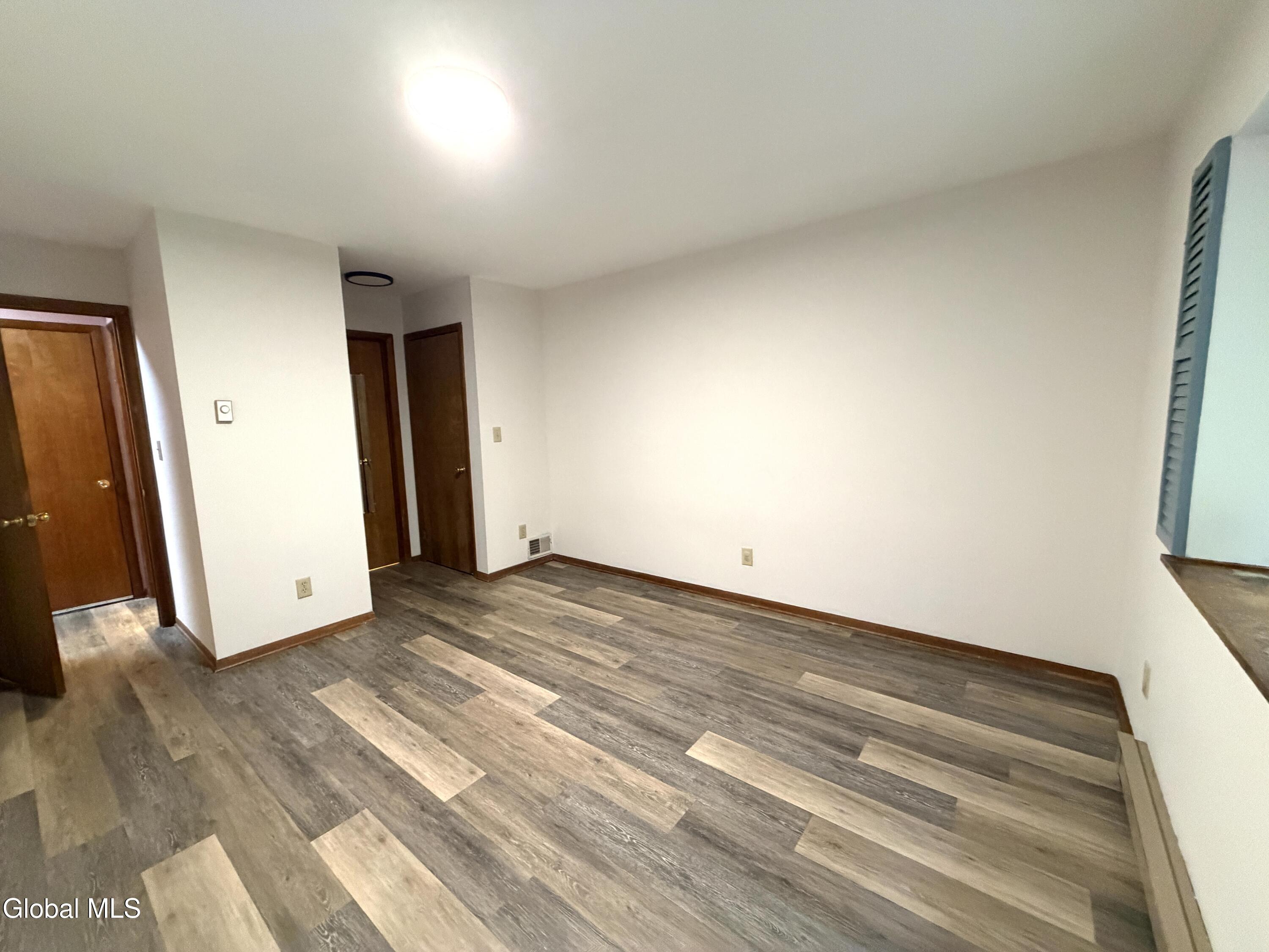 20 Green Meadow Drive Clifton Park NY 12065