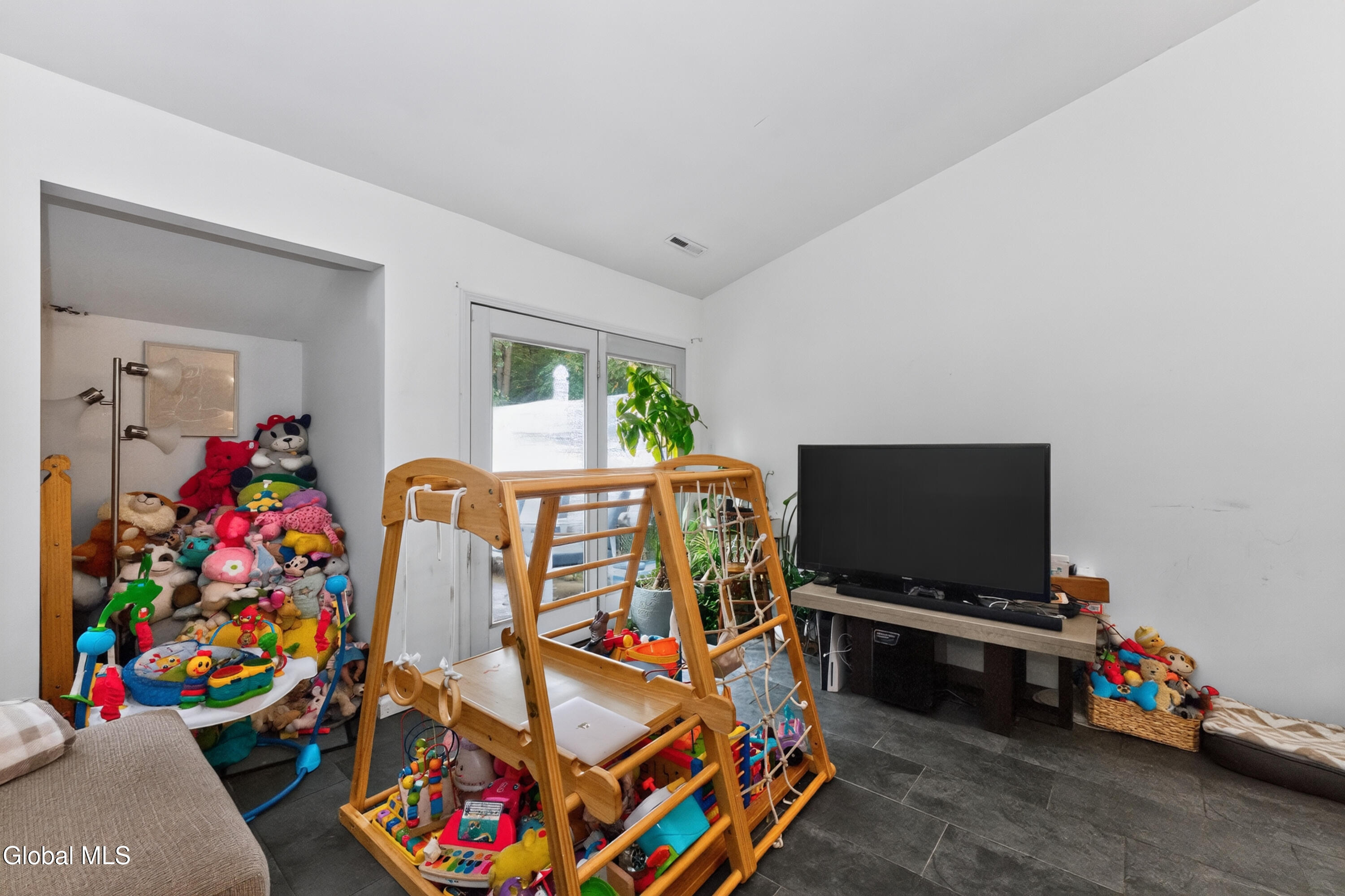 17 Whispering Pines Road Gansevoort NY 12831