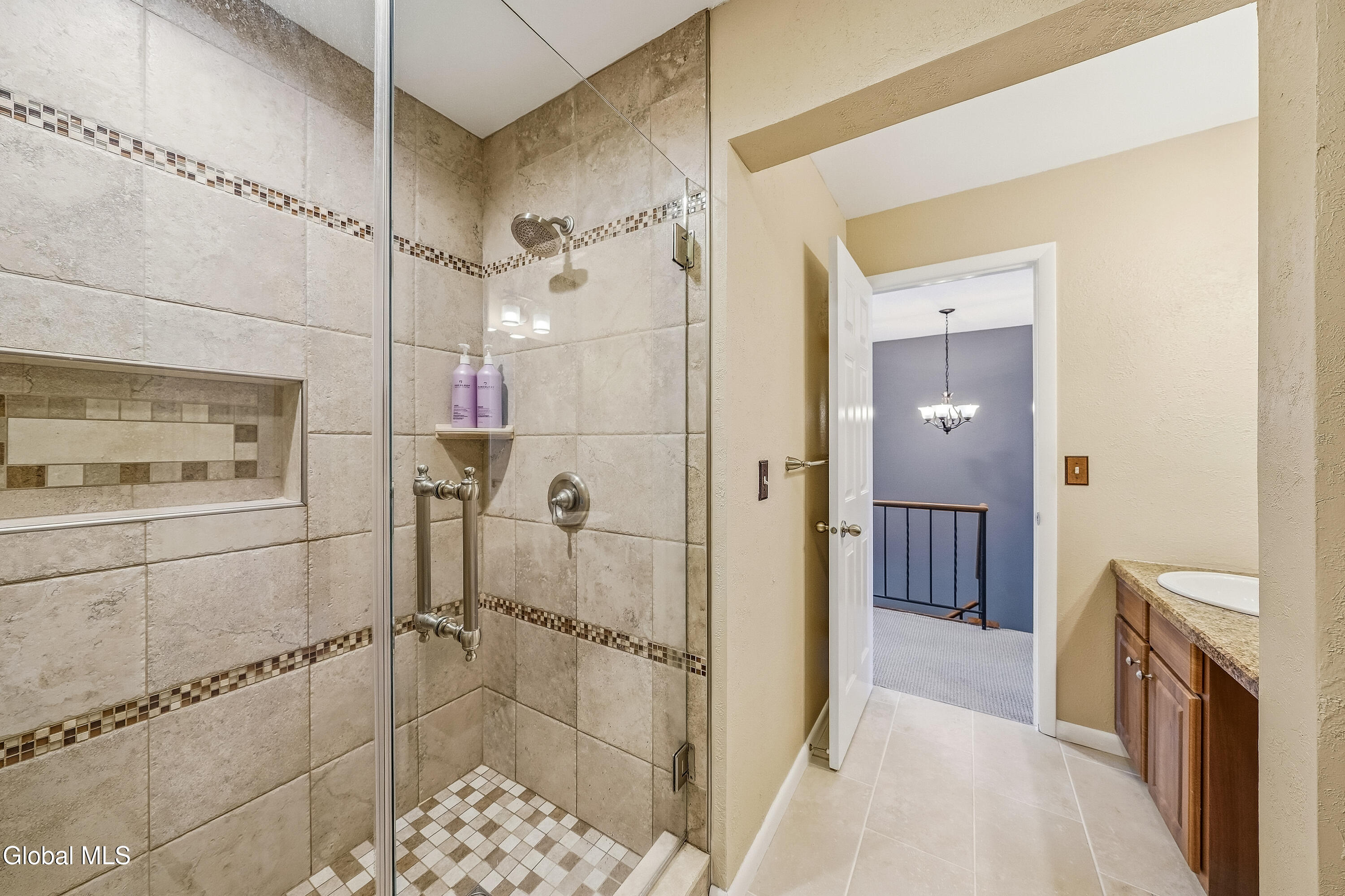 18 Plaza Avenue Rensselaer NY 12144