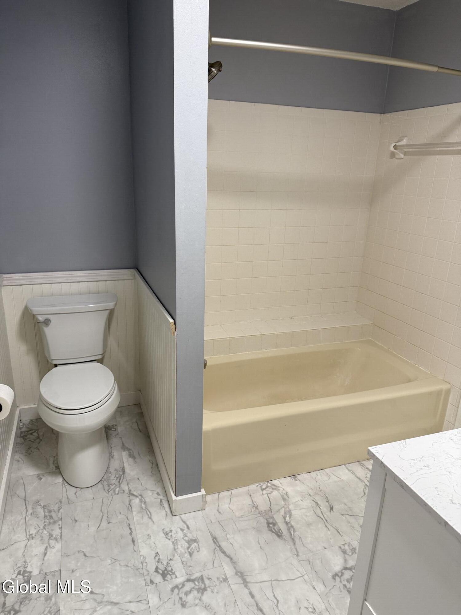 10 Sandra Lane Rensselaer NY 12144