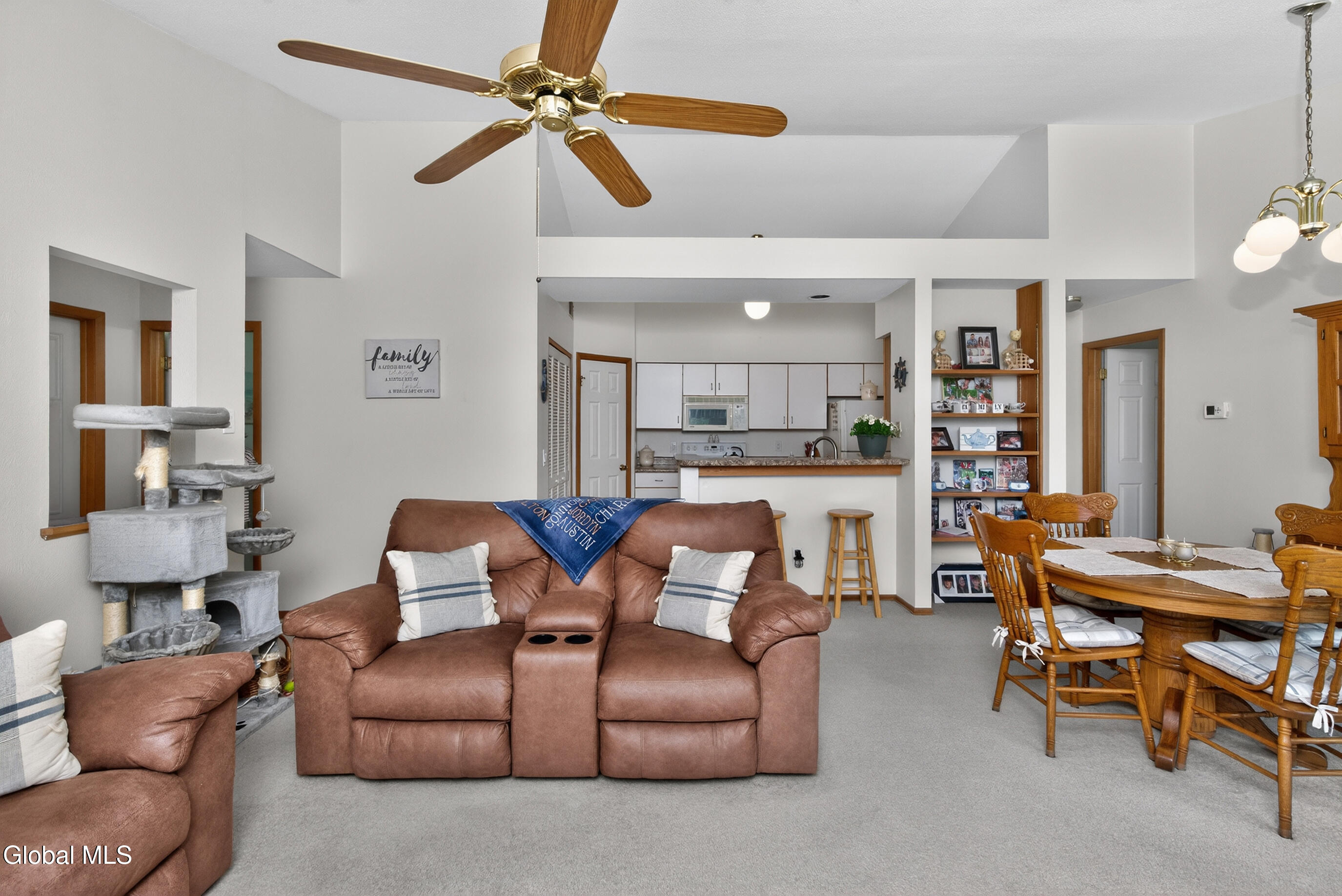 321 Diamond Rock Circle Troy NY 12182