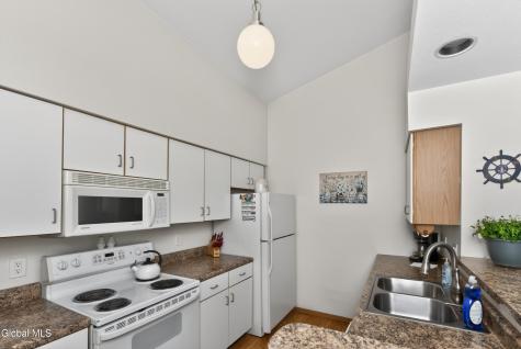 321 Diamond Rock Circle Troy NY 12182