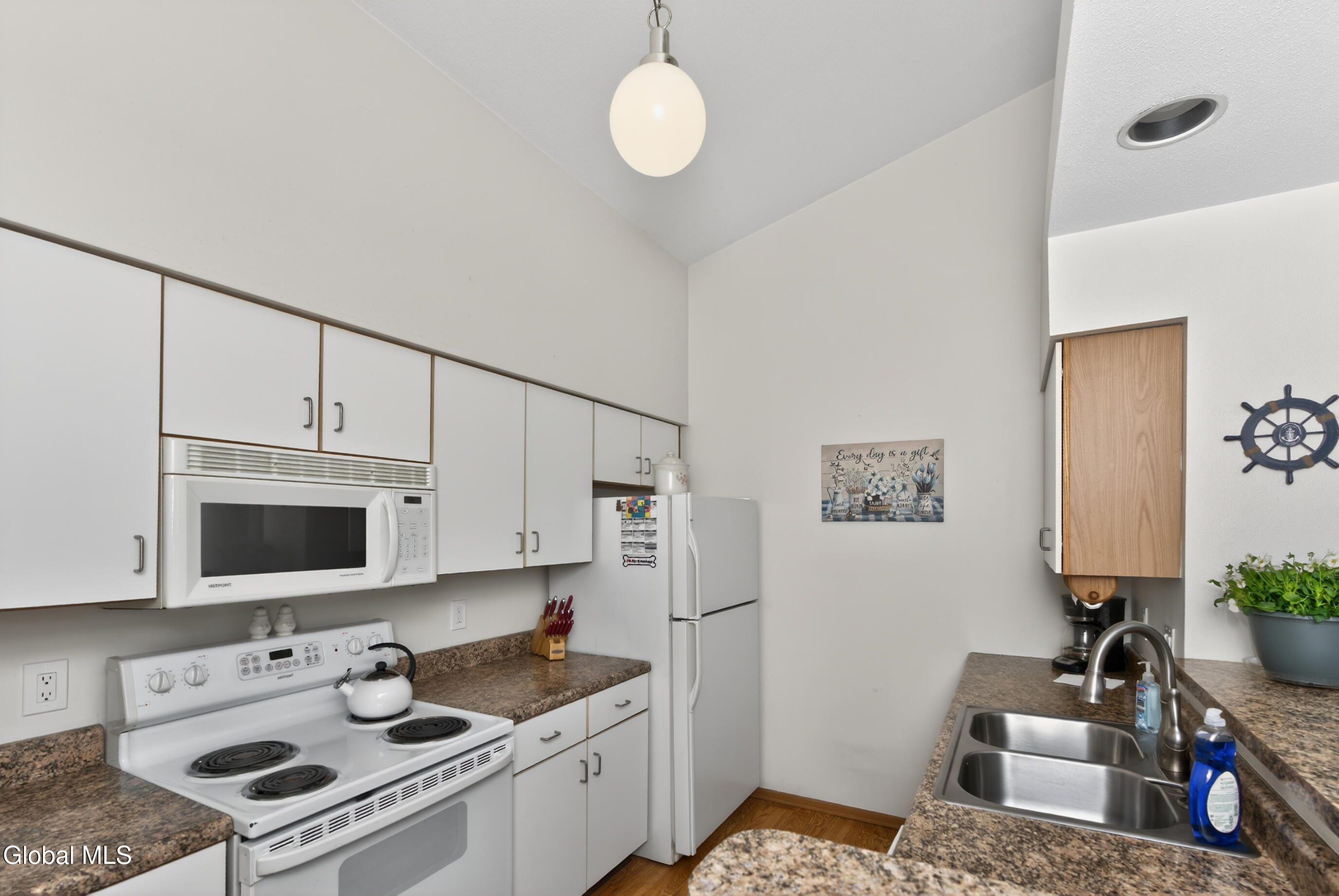 321 Diamond Rock Circle Troy NY 12182