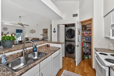 321 Diamond Rock Circle Troy NY 12182