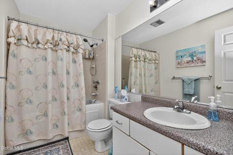 321 Diamond Rock Circle Troy NY 12182