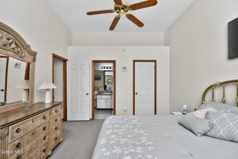 321 Diamond Rock Circle Troy NY 12182