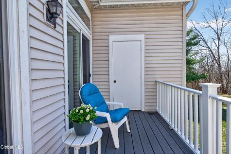 321 Diamond Rock Circle Troy NY 12182