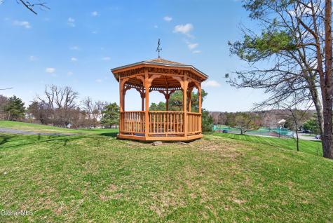321 Diamond Rock Circle Troy NY 12182