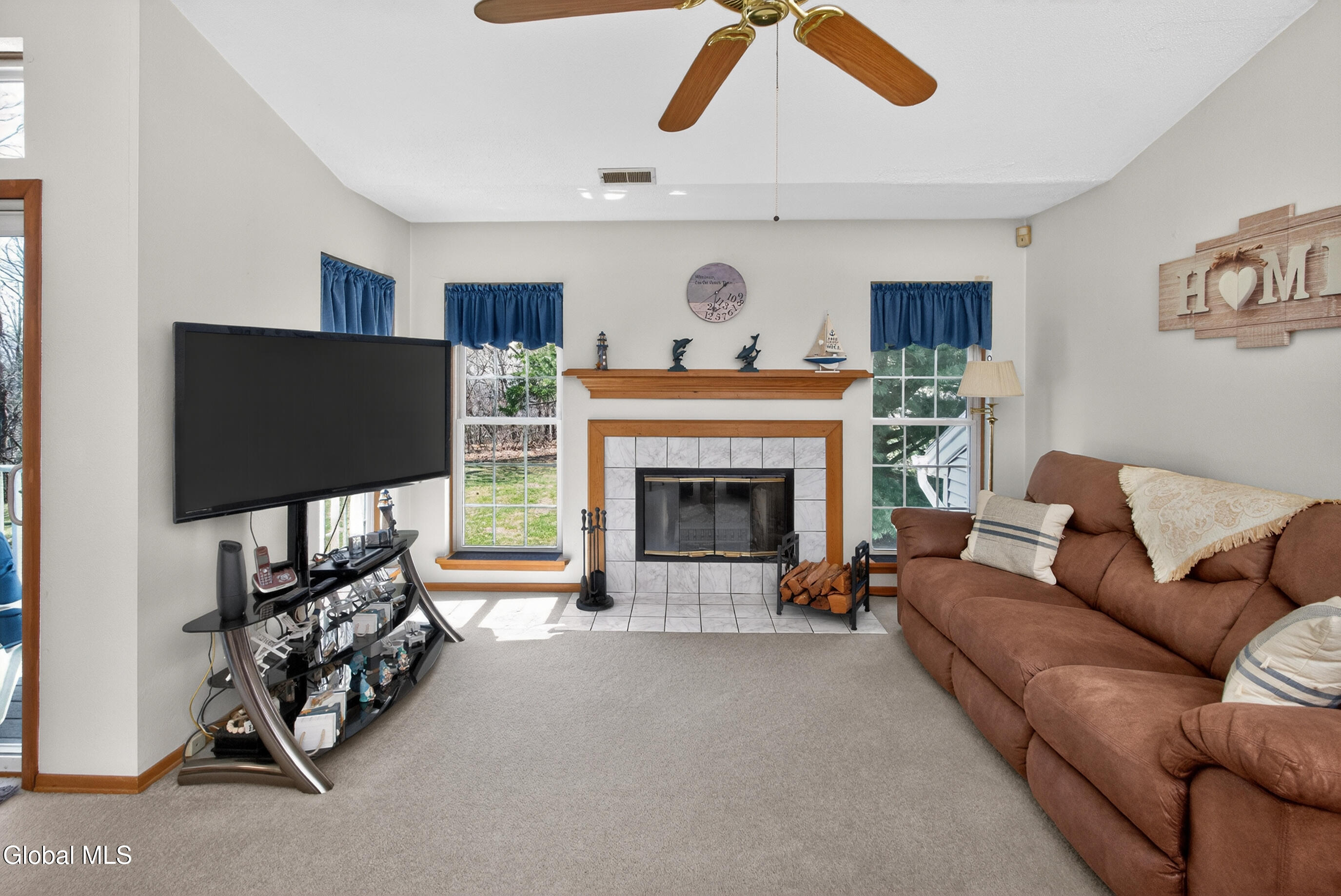 321 Diamond Rock Circle Troy NY 12182